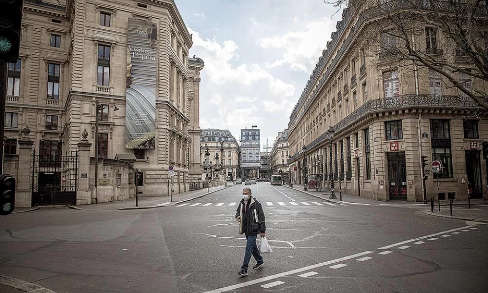 Προς σκληρό lockdown το Παρίσι - Θέμα χρόνου τα νέα έκτακτα μέτρα